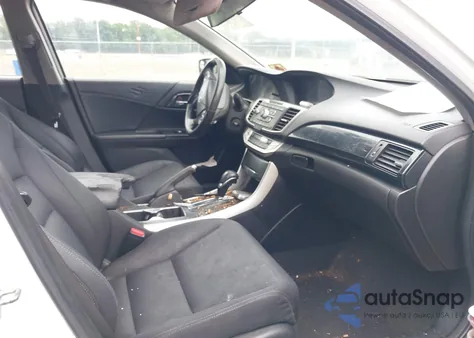 2013 Honda Accord Sport z USA, uszkodzony, nr VIN 1HGCR2F59DA086198